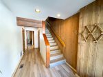 Mammoth Condo Rental Arrowhead 4: Entryway